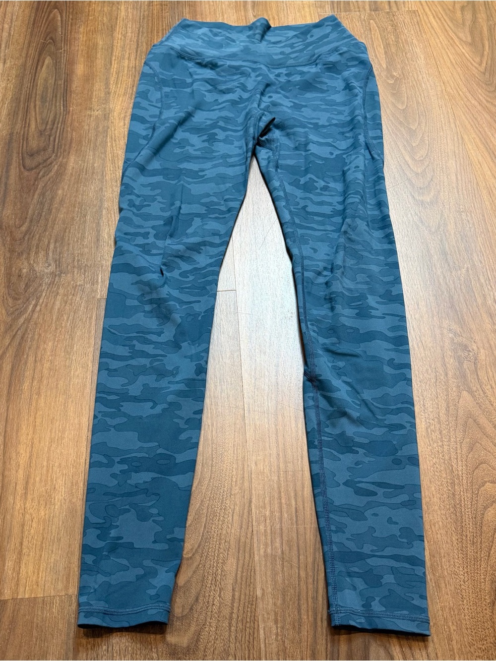 Alphalete Blue Camo Full Length Leggings Sz M
